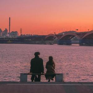 国内外免费性爱视频
